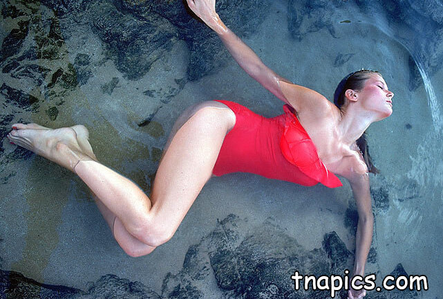 Christy Brinkley Nude Pics 54