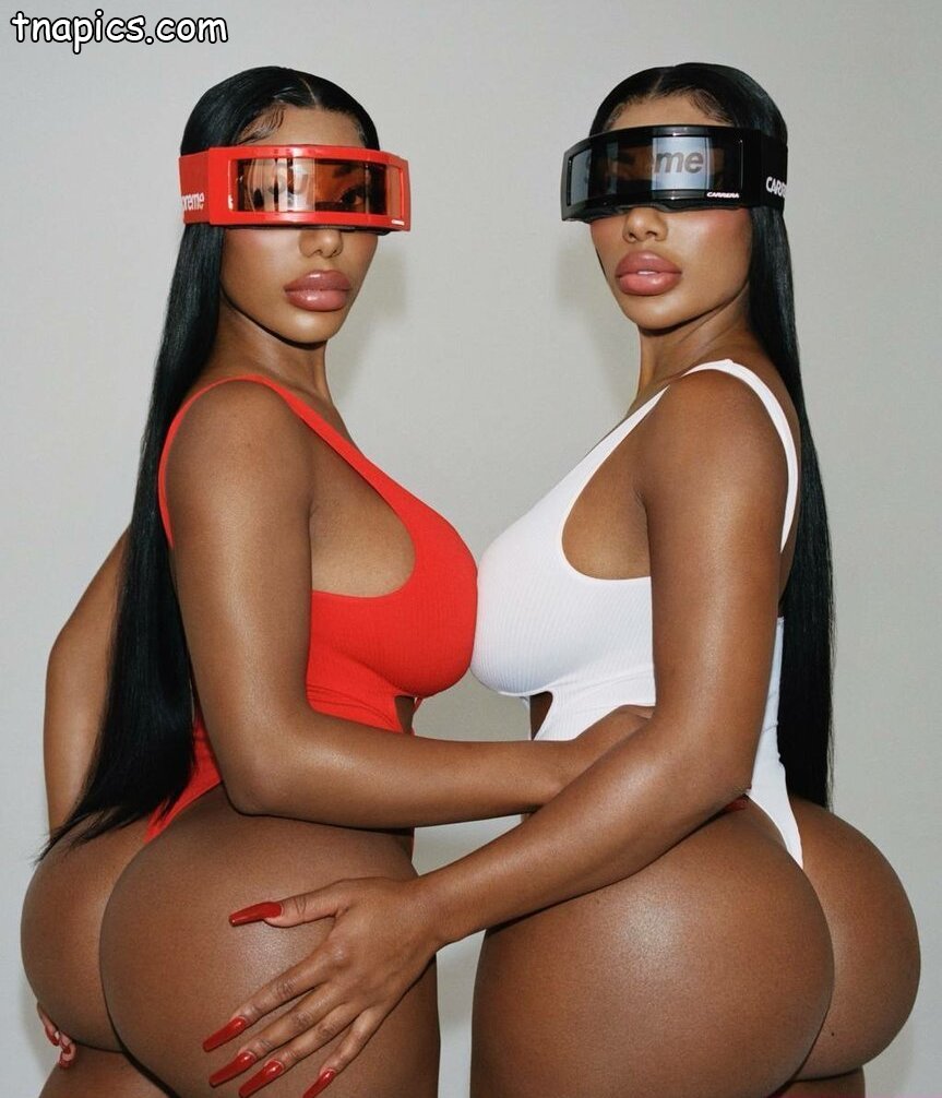 Clermont Twins Nude 10