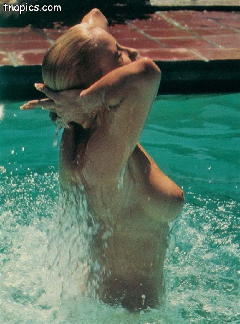 Suzanne Somers Nude And Topless 13