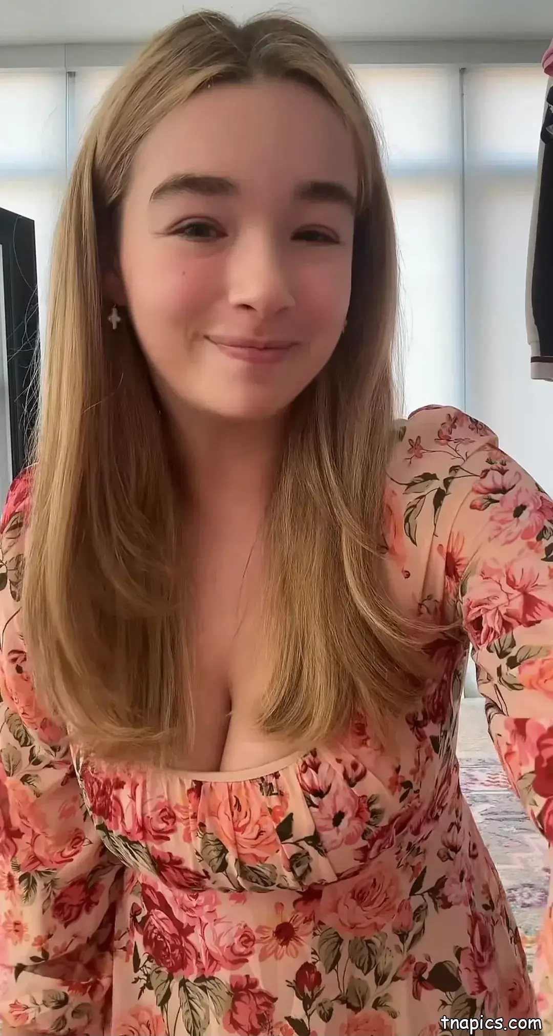 Baylen Dupree Nude 11