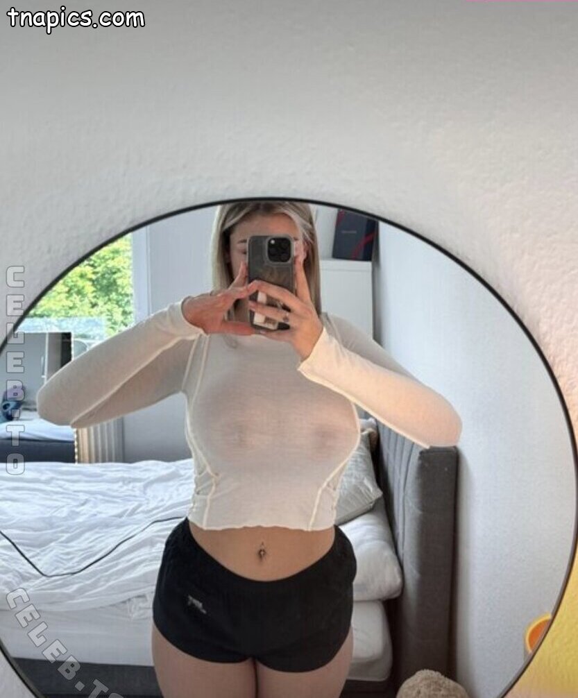 Daisy Wilson Nude 24