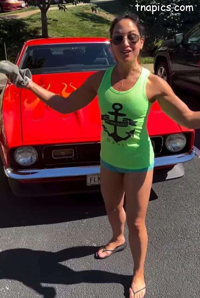 Emily Compagno Nude 4