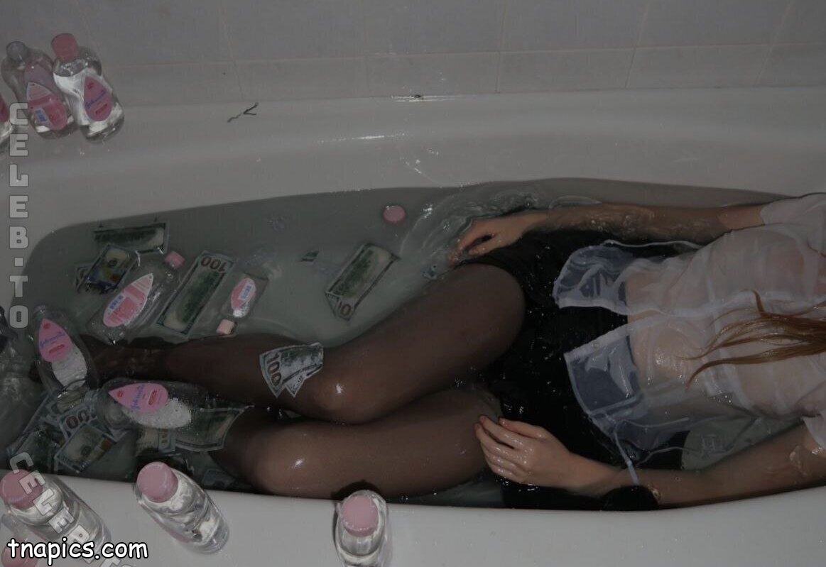 Liltay Nudes And Sexy Pics